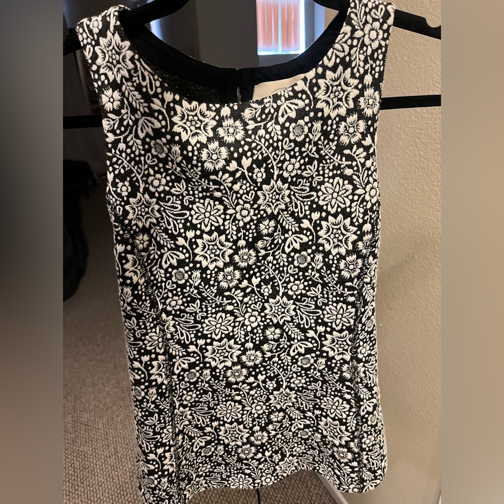 Anthropologie Black and white top with corset lace up back